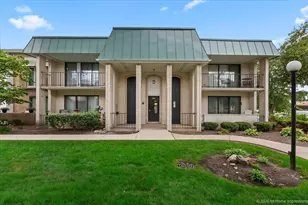9813 S Keeler Ave, Oak Lawn, IL 60453 - Photo 1