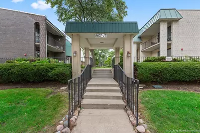9813 S Keeler Avenue #B, Oak Lawn, IL 60453 - Photo 3