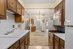 9813 S Keeler Ave, Oak Lawn, IL 60453 - Photo 9
