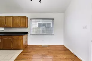 119 W Elmwood Ave, West Chicago, IL 60185 - Photo 7