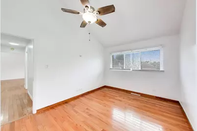 119 W Elmwood Avenue, West Chicago, IL 60185 - Photo 13