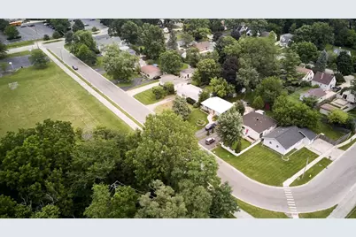 119 W Elmwood Avenue, West Chicago, IL 60185 - Photo 37