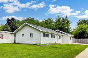 119 W Elmwood Ave, West Chicago, IL 60185 - Photo 3