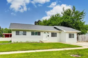 119 W Elmwood Ave, West Chicago, IL 60185 - Photo 1