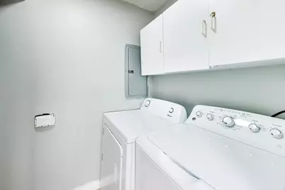 119 W Elmwood Avenue, West Chicago, IL 60185 - Photo 23
