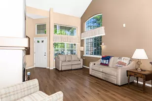 931 Winner's Cup Ct, Naperville, IL 60565 - Photo 3