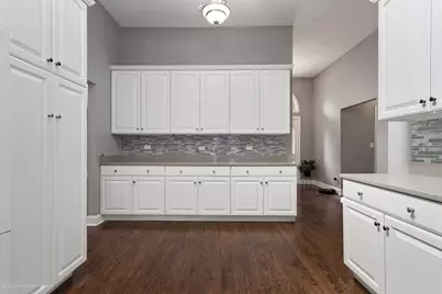 9441 Witham Lane, Woodridge, IL 60517 - Photo 17