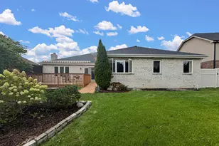 9441 Witham Ln, Woodridge, IL 60517 - Photo 37