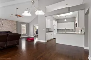 9441 Witham Ln, Woodridge, IL 60517 - Photo 13
