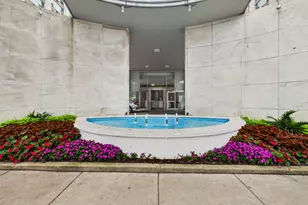 3600 N Lake Shore Dr, Chicago, IL 60613 - Photo 17