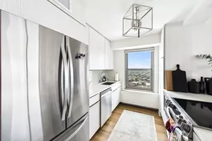 3600 N Lake Shore Dr, Chicago, IL 60613 - Photo 9