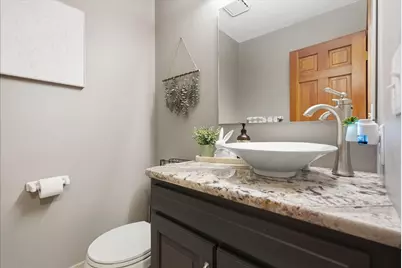 2105 Berrywood Lane, Bloomington, IL 61704 - Photo 29
