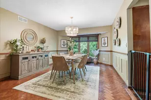 2105 Berrywood Ln, Bloomington, IL 61704 - Photo 11