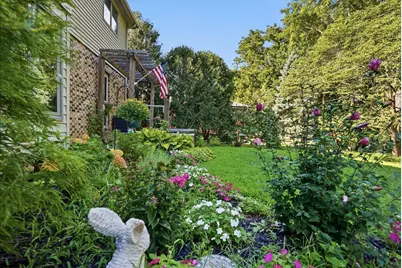 2105 Berrywood Lane, Bloomington, IL 61704 - Photo 55