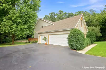 3425 Burr Oak Lane, Island Lake, IL 60042 - Photo 3
