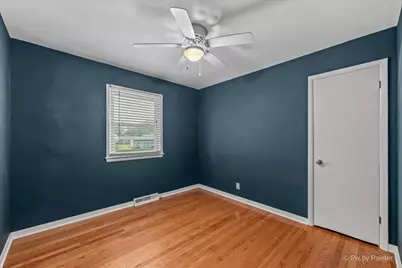326 Farview Drive, North Aurora, IL 60542 - Photo 19