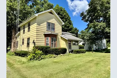 335 N Washington Street, Tiskilwa, IL 61368 - Photo 1