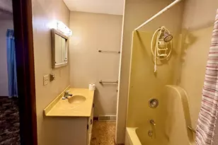 335 N Washington St, Tiskilwa, IL 61368 - Photo 15