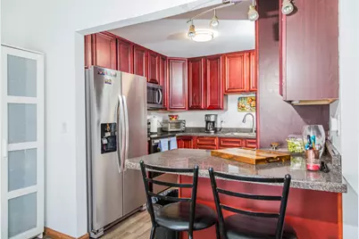 6282 Kit Carson Drive #6282, Hanover Park, IL 60133 - Photo 5