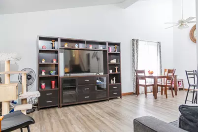 6282 Kit Carson Drive #6282, Hanover Park, IL 60133 - Photo 3