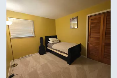 605 E Maple Avenue, Mundelein, IL 60060 - Photo 9