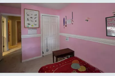 605 E Maple Avenue, Mundelein, IL 60060 - Photo 13