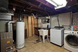 605 E Maple Ave, Mundelein, IL 60060 - Photo 25
