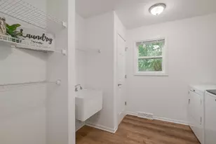 1403 Equestrian Dr, Grayslake, IL 60030 - Photo 23