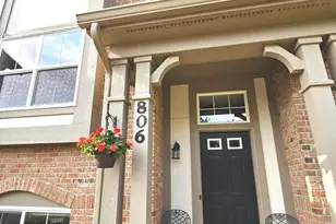 806 June Terrace, Lake Zurich, IL 60047 - Photo 3