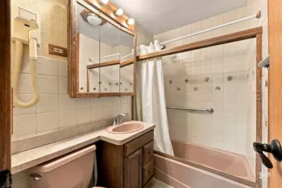 295 Anderson Terrace, Des Plaines, IL 60016 - Photo 7