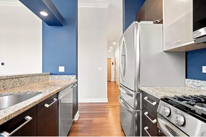 4755 N Washtenaw Avenue #309, Chicago, IL 60625 - Photo 7