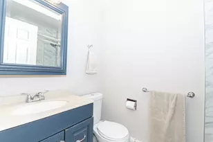 2724 W Berwyn Ave, Chicago, IL 60625 - Photo 19