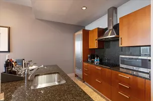 401 N Wabash Ave, Chicago, IL 60611 - Photo 3