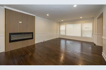 9407 S Indiana Avenue, Chicago, IL 60619 - Photo 3