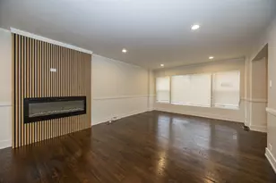 9407 S Indiana Ave, Chicago, IL 60619 - Photo 3