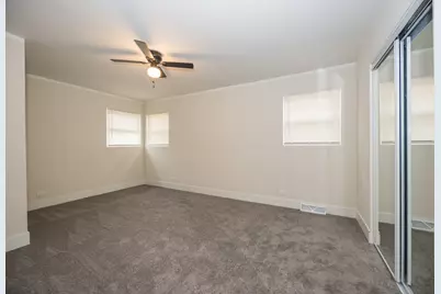 9407 S Indiana Avenue, Chicago, IL 60619 - Photo 9