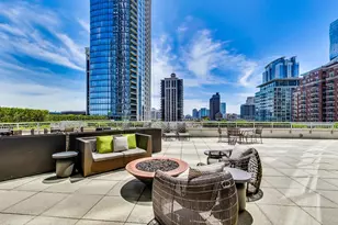1201 S Prairie Ave, Chicago, IL 60605 - Photo 17