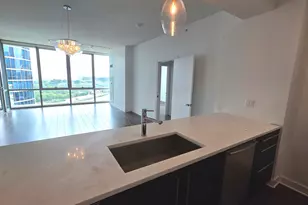 1201 S Prairie Ave, Chicago, IL 60605 - Photo 3