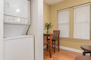 4016 N Spaulding Ave, Chicago, IL 60618 - Photo 9