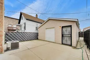 2972 S Loomis St, Chicago, IL 60608 - Photo 35