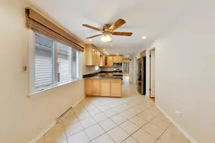 2972 S Loomis St, Chicago, IL 60608 - Photo 7