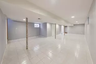 2972 S Loomis St, Chicago, IL 60608 - Photo 23