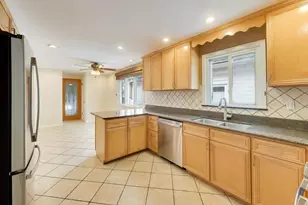 2972 S Loomis St, Chicago, IL 60608 - Photo 11