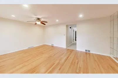 2972 S Loomis Street, Chicago, IL 60608 - Photo 5