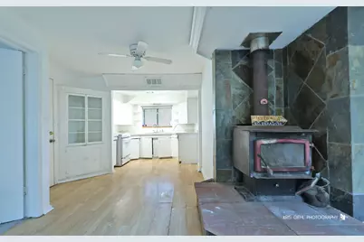 1924 Bethesda Boulevard, Zion, IL 60099 - Photo 5