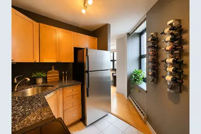 3660 N Lake Shore Drive #713, Chicago, IL 60613 - Photo 9
