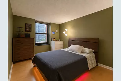 3660 N Lake Shore Drive #713, Chicago, IL 60613 - Photo 13
