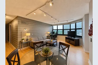 3660 N Lake Shore Drive #713, Chicago, IL 60613 - Photo 5
