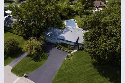 2250 White Oak Drive, Northbrook, IL 60062 - Photo 3