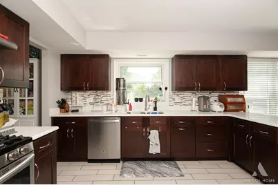 1415 Churchill Road, Schaumburg, IL 60195 - Photo 11